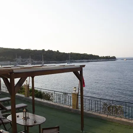 Margina 4*