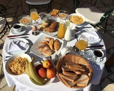 Aparthotel Margina Gaios