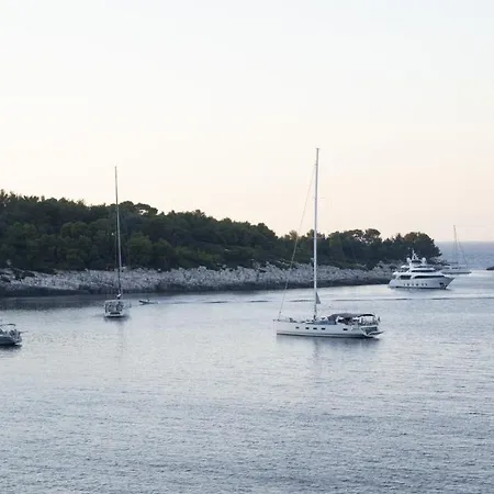 Margina Aparthotel 4*